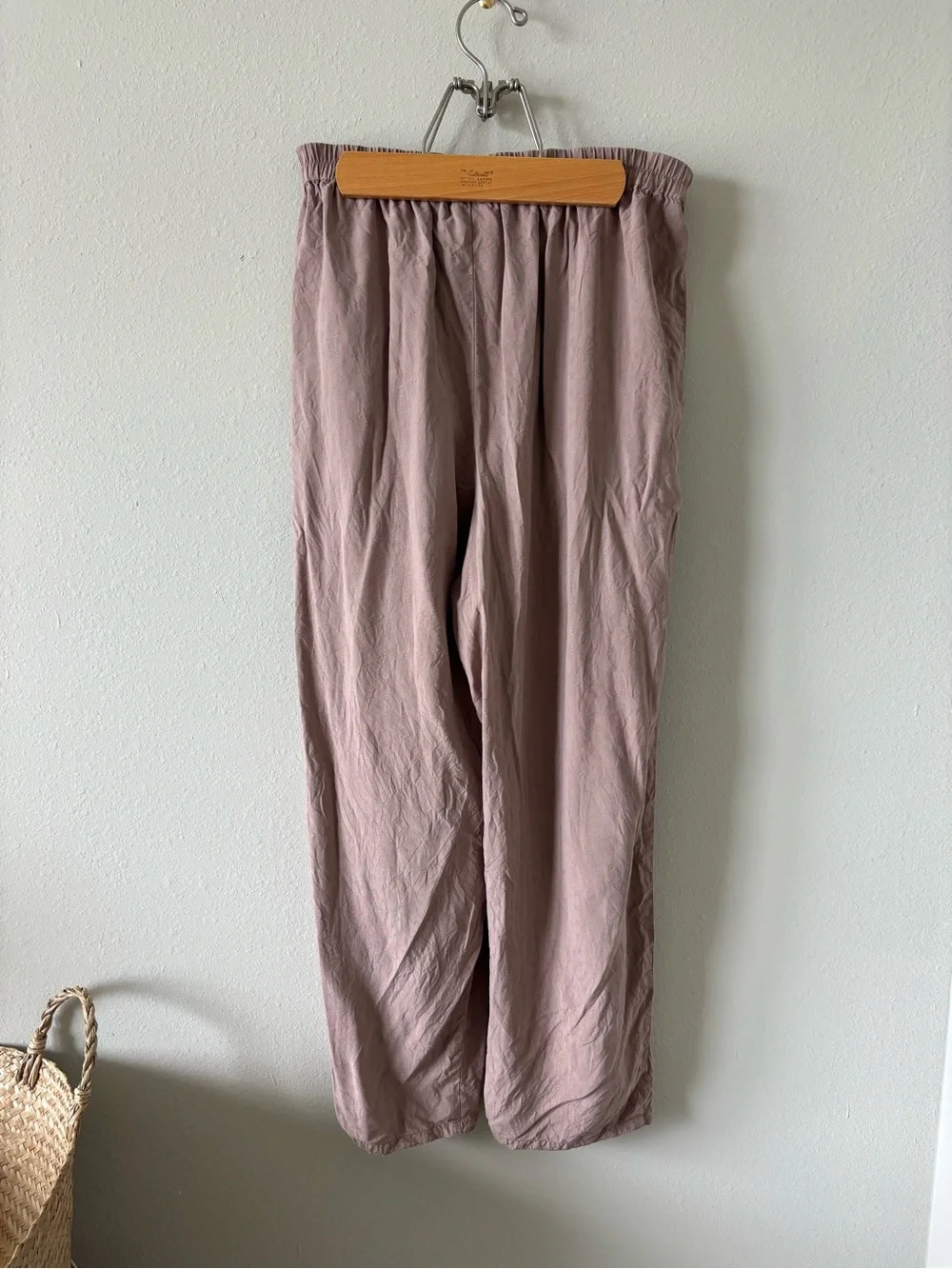 RARE! Vintage Eileen Fisher 100% silk trousers